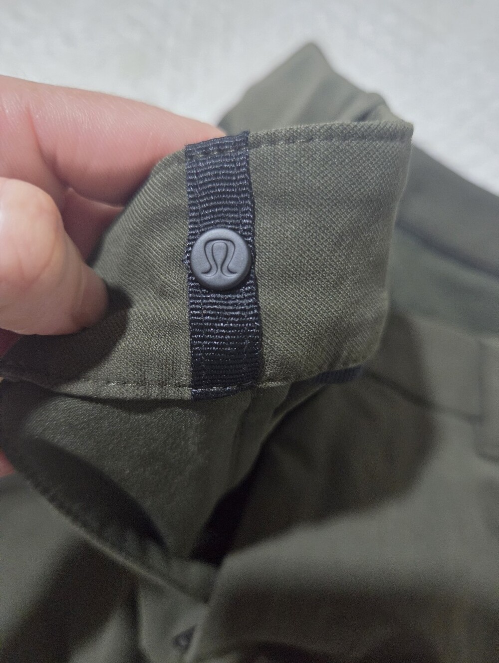Lululemon ABC Classic Trouser Pant Olive Green Stretch Commuter Golf Workwear 32 - Picture 3 of 9